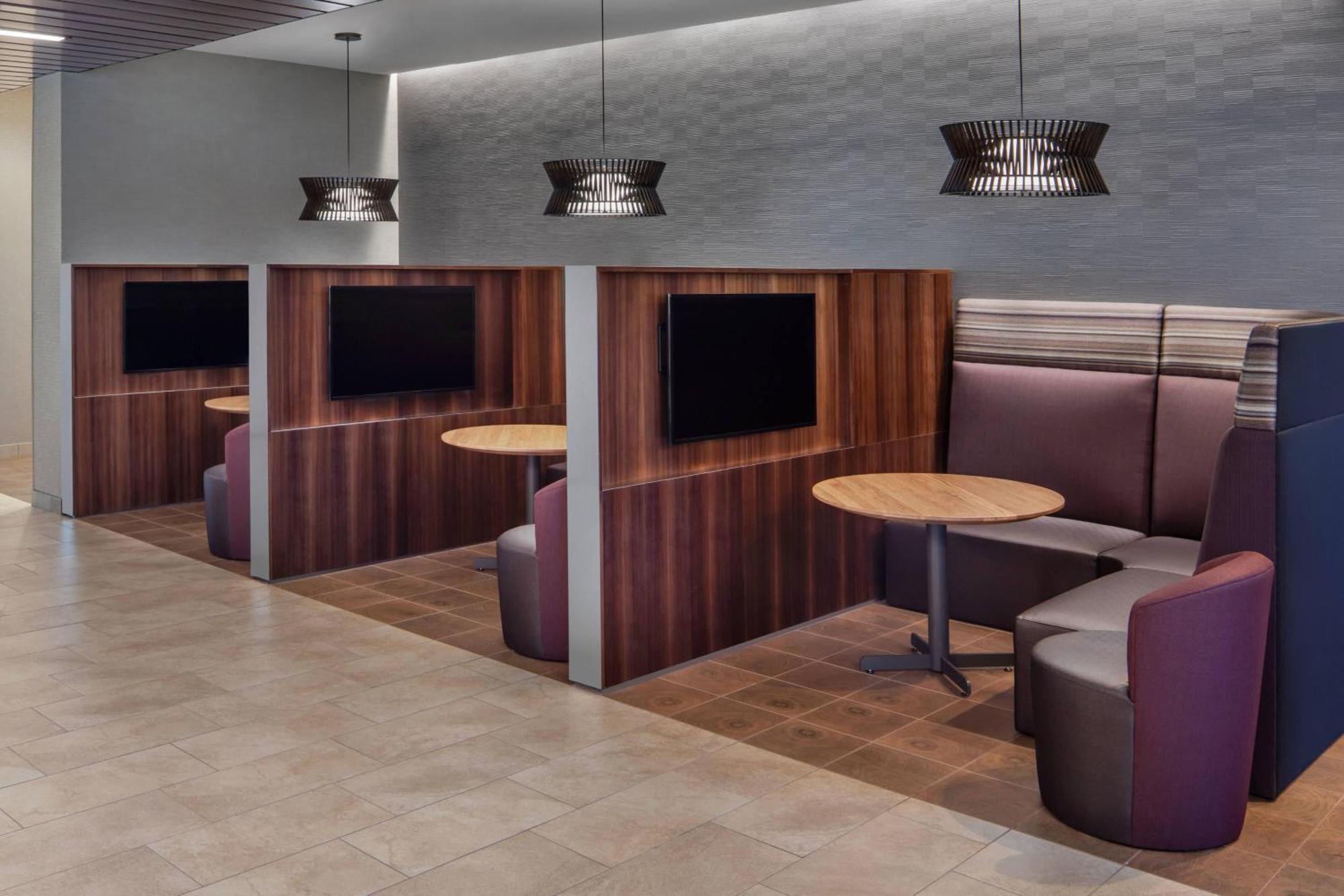 Courtyard By Marriott Wayne Fairfield Hotel Luaran gambar
