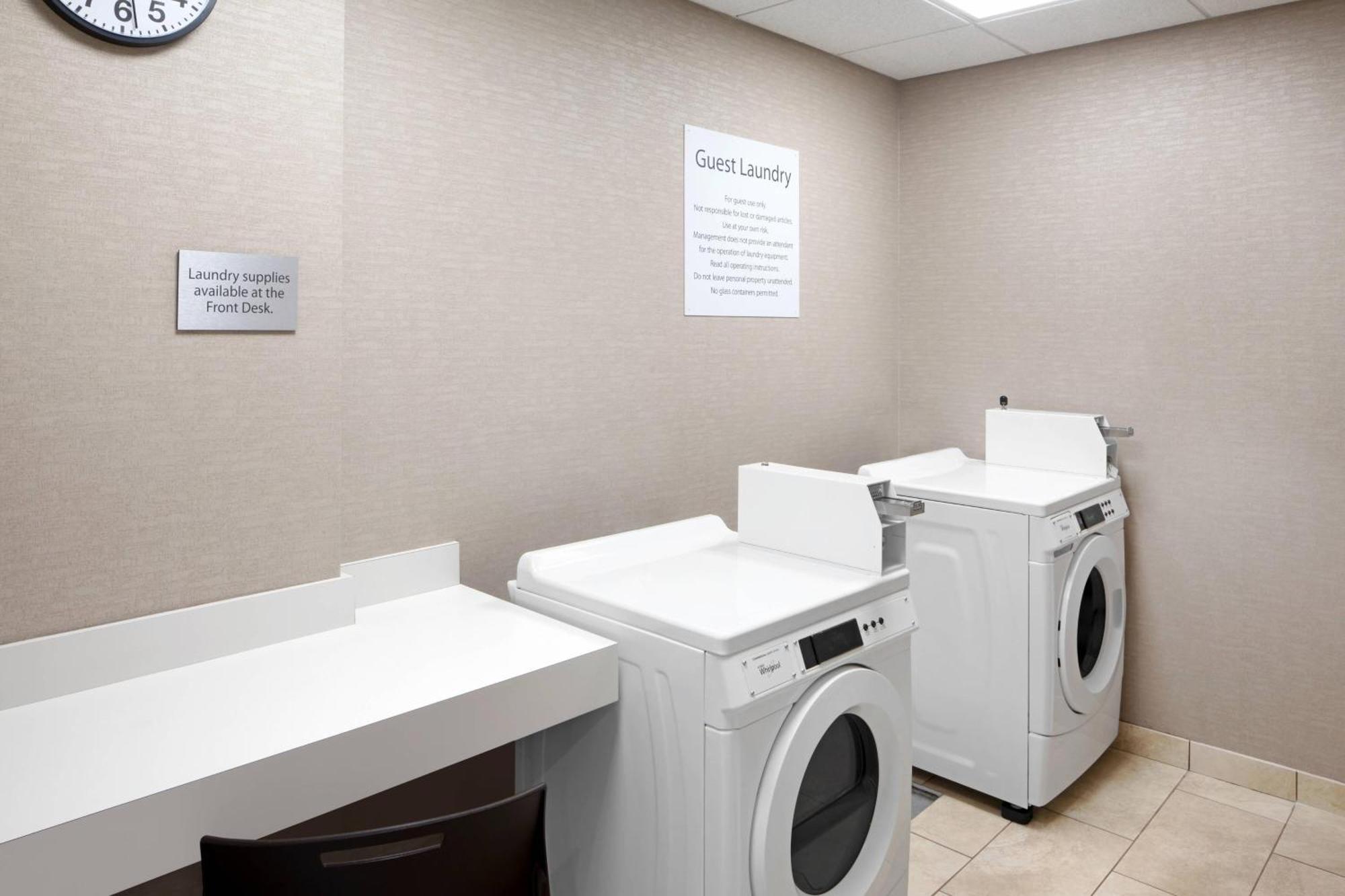Courtyard By Marriott Wayne Fairfield Hotel Luaran gambar